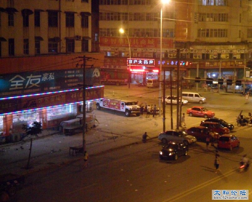 加长悍马.jpg
