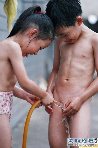也只有小孩子 还这么的纯真.jpg
