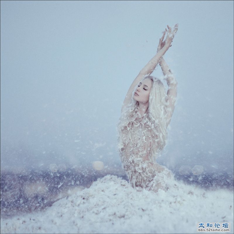 无题  作者 aleksandra aleksandra.jpg
