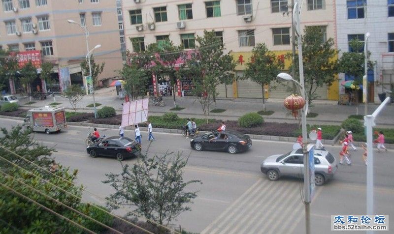 img056.jpg