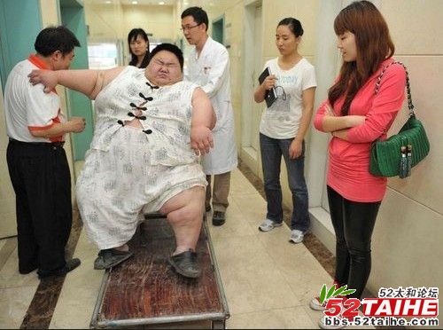 4岁胖男孩7.jpg