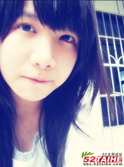比女生还漂亮的伪娘21.jpg